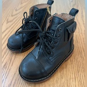 Mikoleon toddler size 7-7.5 brand size 23